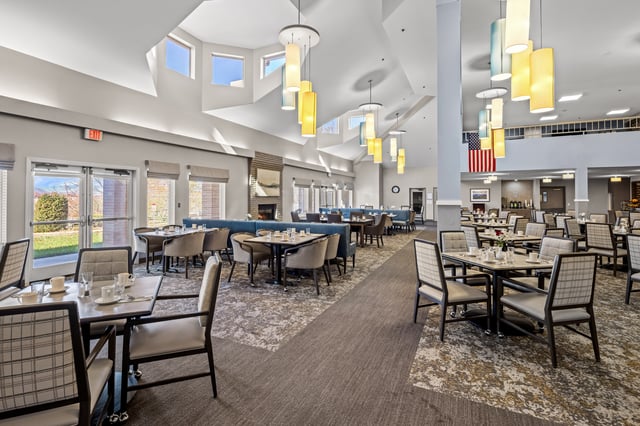 Elm-Park-Estates-023 - Dining